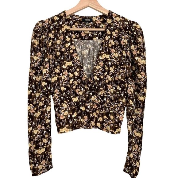 AFRM Dark Floral Puff Sleeve Smocked Waist Cropped Boho Faux Wrap Top - Picture 3 of 8